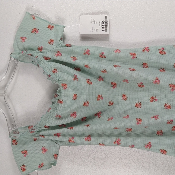 Lineas - Picture 2 of 7